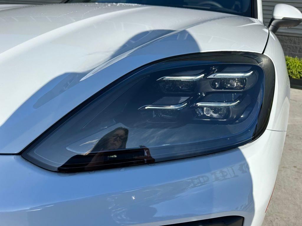 new 2026 Porsche Cayenne car