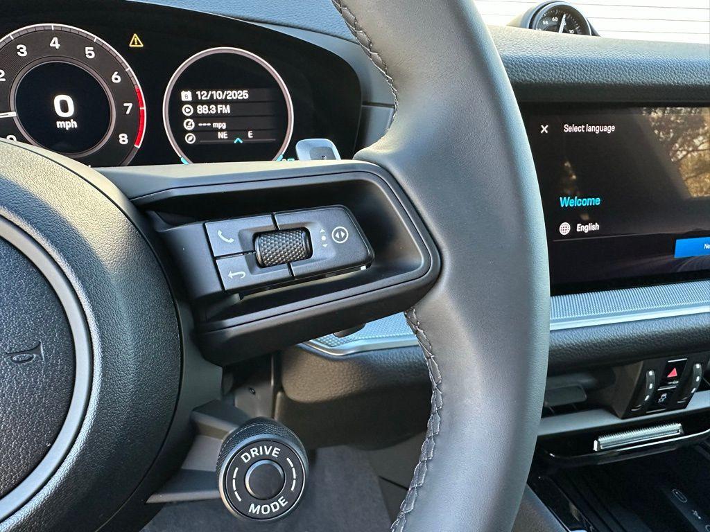 new 2026 Porsche Cayenne car