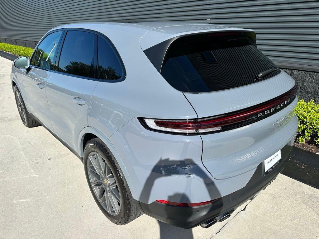 used 2024 Porsche Cayenne car, priced at $72,995