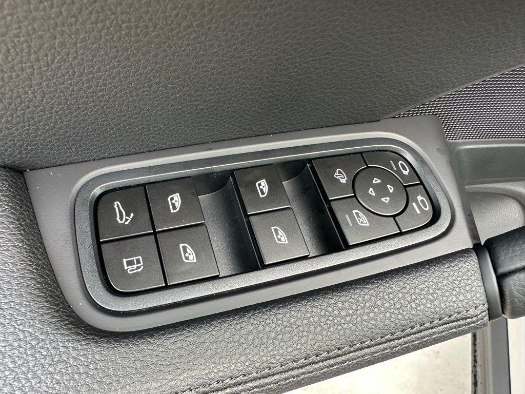 new 2026 Porsche Cayenne car, priced at $123,750