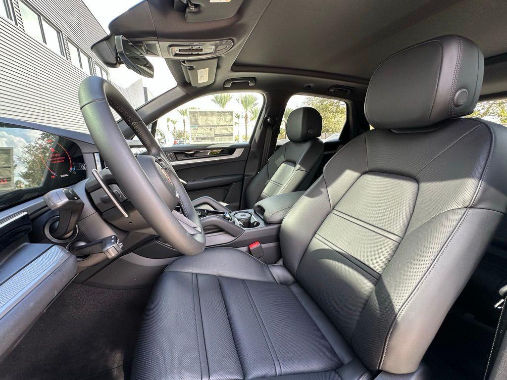new 2026 Porsche Cayenne car, priced at $106,880