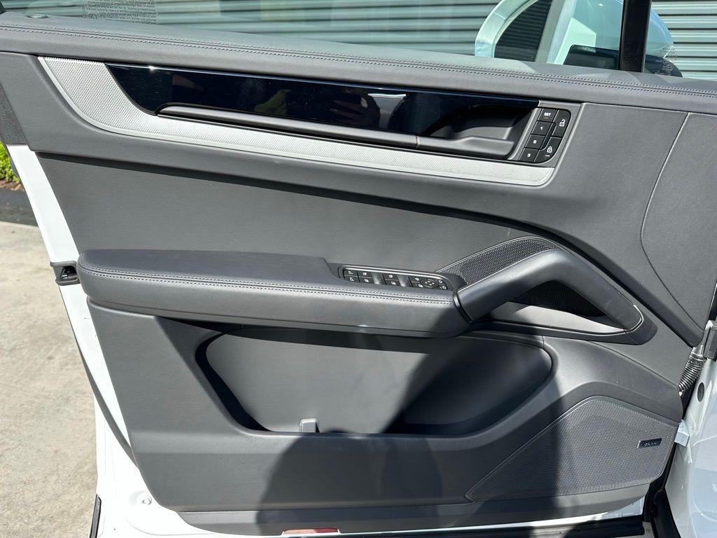 new 2026 Porsche Cayenne car, priced at $106,880