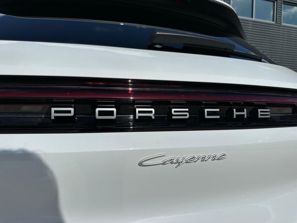 new 2026 Porsche Cayenne car, priced at $106,880