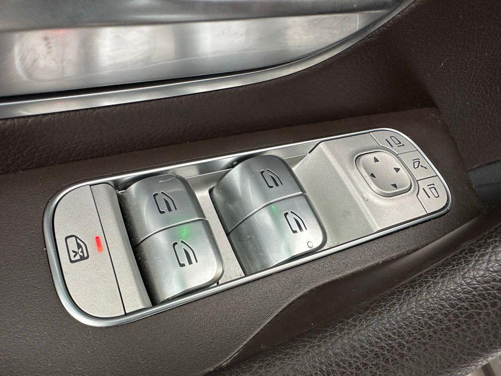 used 2023 Mercedes-Benz GLE 350 car, priced at $52,995