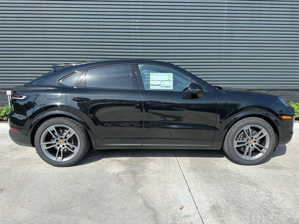 used 2025 Porsche Cayenne car, priced at $113,225