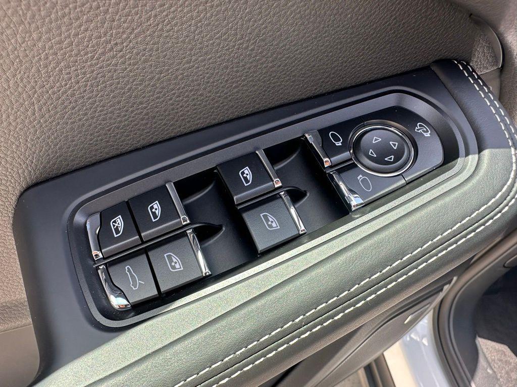 used 2025 Porsche Macan car, priced at $86,999