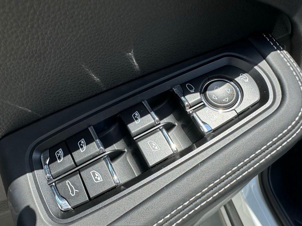 used 2025 Porsche Macan car, priced at $75,995