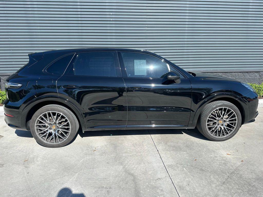 used 2020 Porsche Cayenne car, priced at $54,995