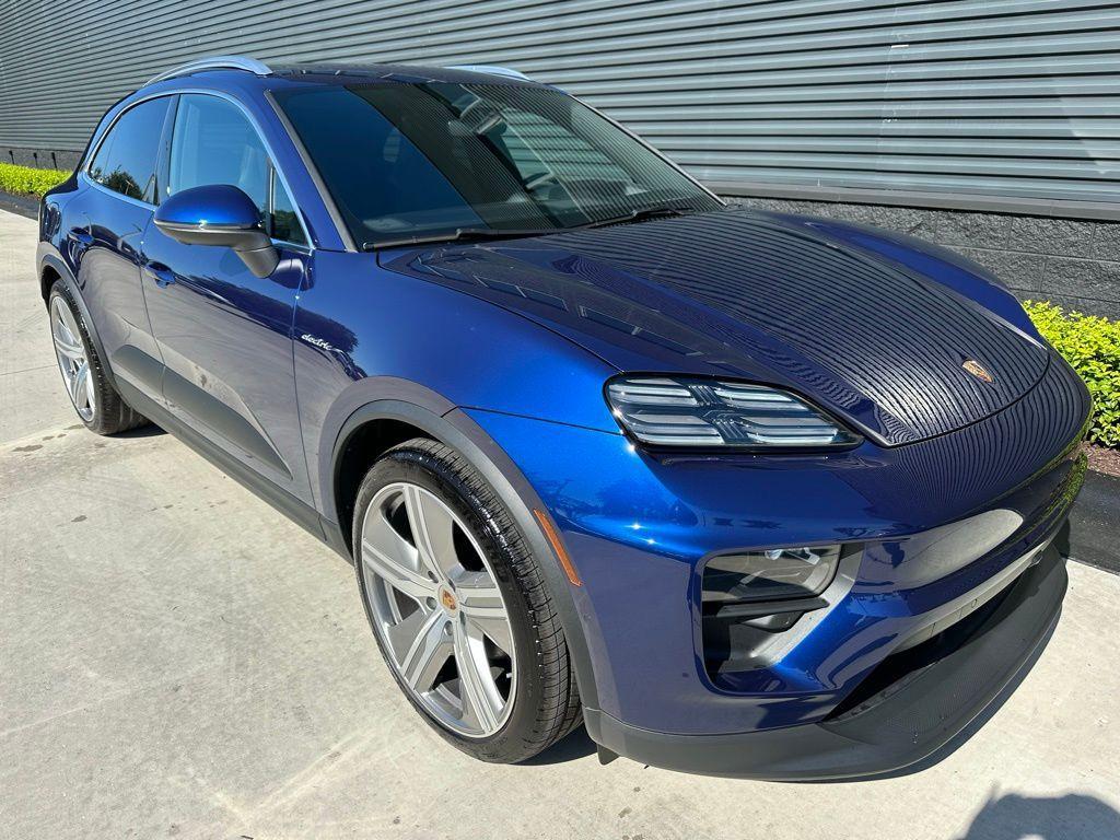 new 2024 Porsche Macan car, priced at $101,320