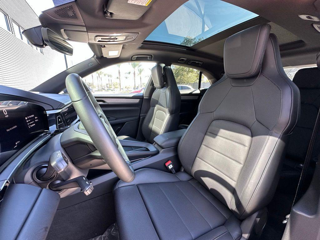 new 2024 Porsche Macan car, priced at $101,320