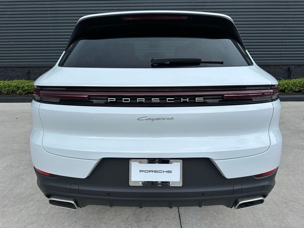 new 2026 Porsche Cayenne car