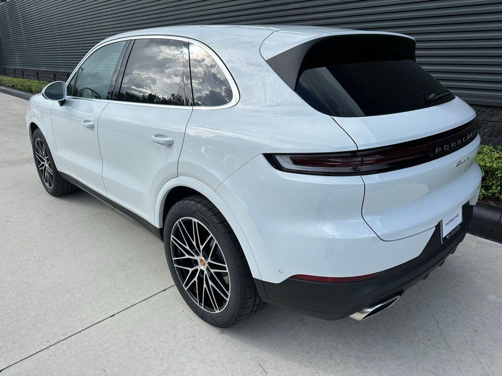 new 2026 Porsche Cayenne car