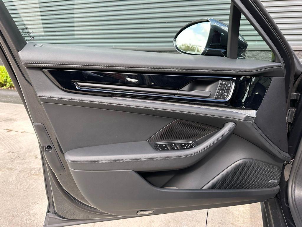 new 2026 Porsche Panamera car, priced at $139,610