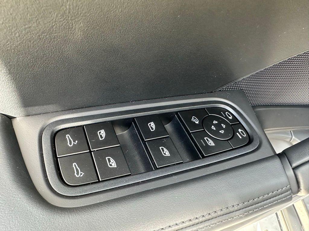 used 2025 Porsche Cayenne car, priced at $137,999