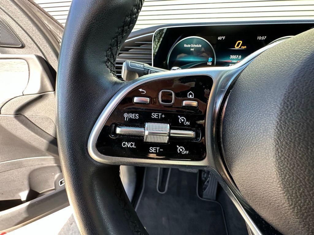 used 2022 Mercedes-Benz GLE 350 car, priced at $40,995