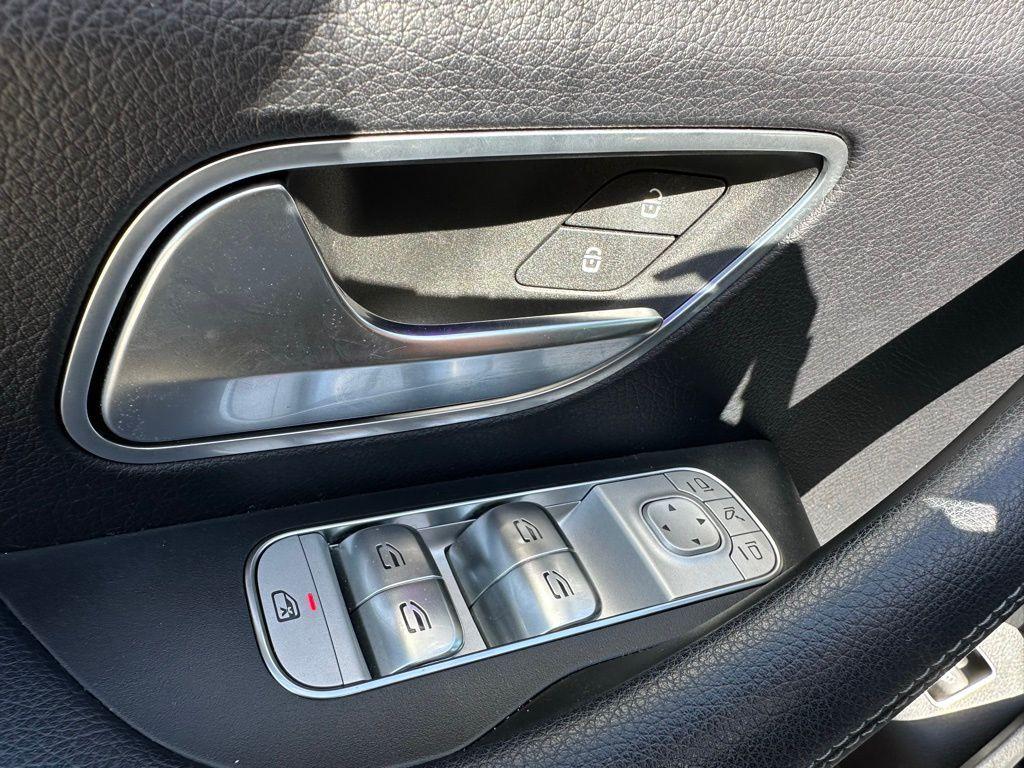 used 2022 Mercedes-Benz GLE 350 car, priced at $40,995