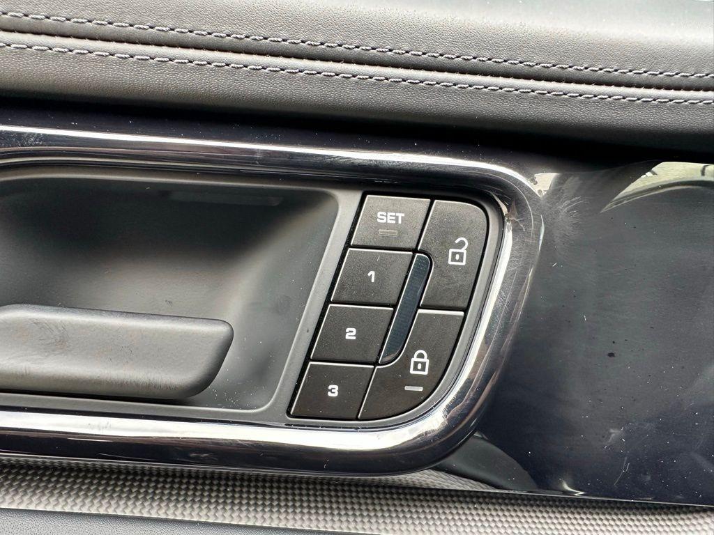 new 2026 Porsche Panamera car, priced at $229,220