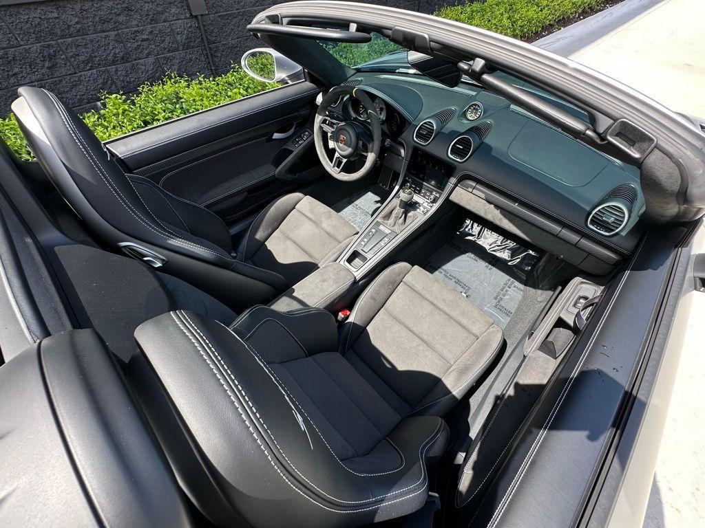 used 2025 Porsche 718 Spyder car, priced at $198,995