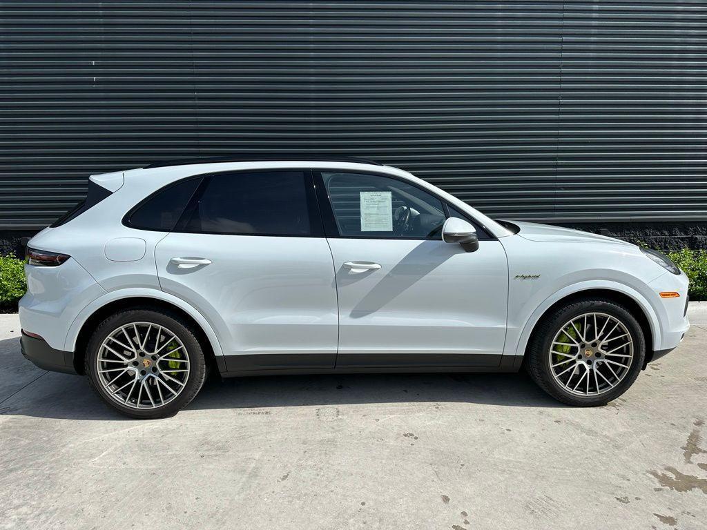used 2023 Porsche Cayenne E-Hybrid car, priced at $84,995