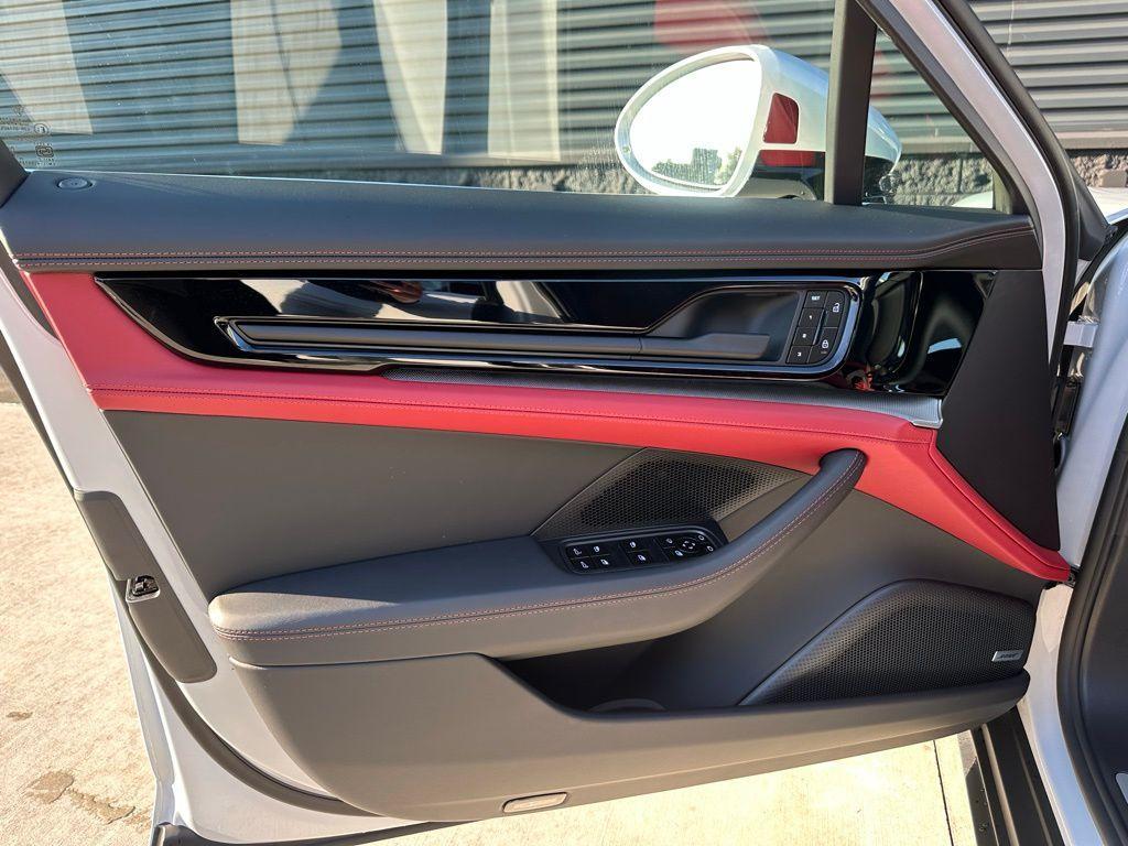 new 2026 Porsche Panamera car, priced at $130,920