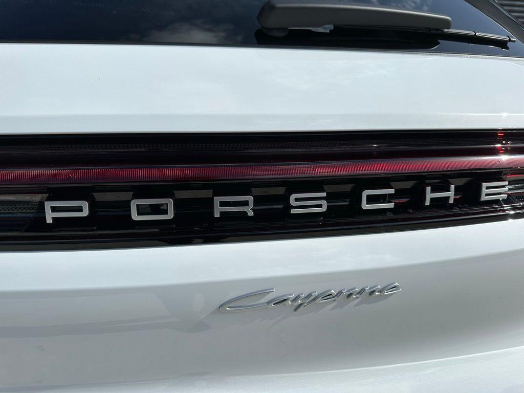 used 2025 Porsche Cayenne car, priced at $99,999