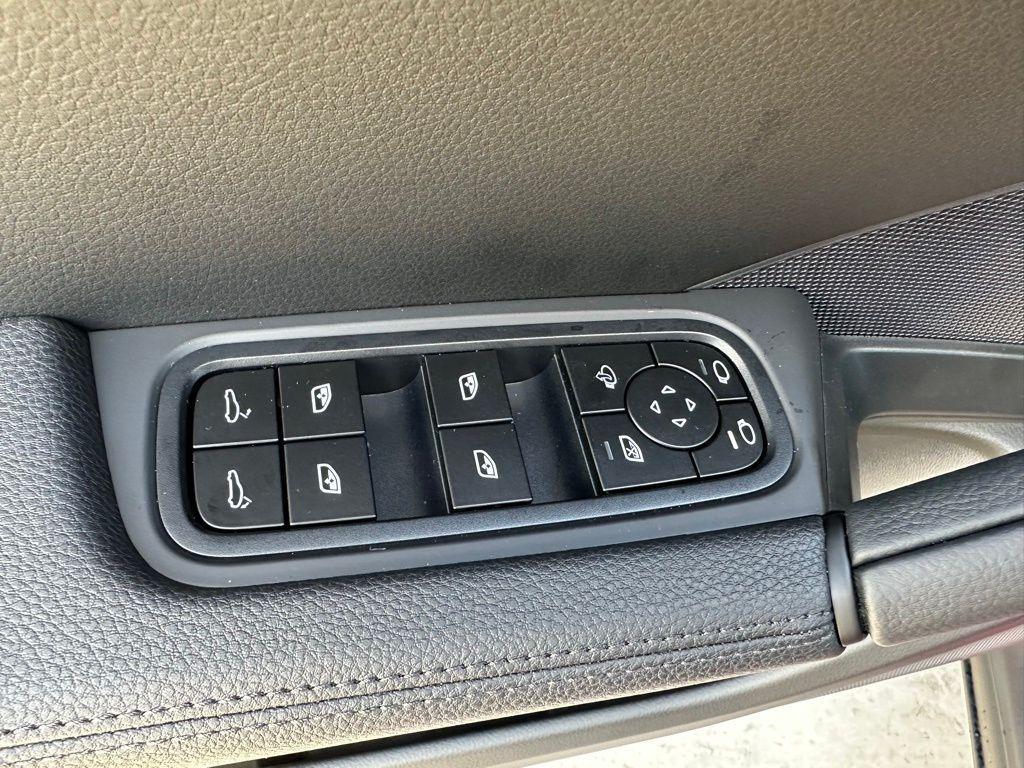 new 2026 Porsche Cayenne car, priced at $129,250