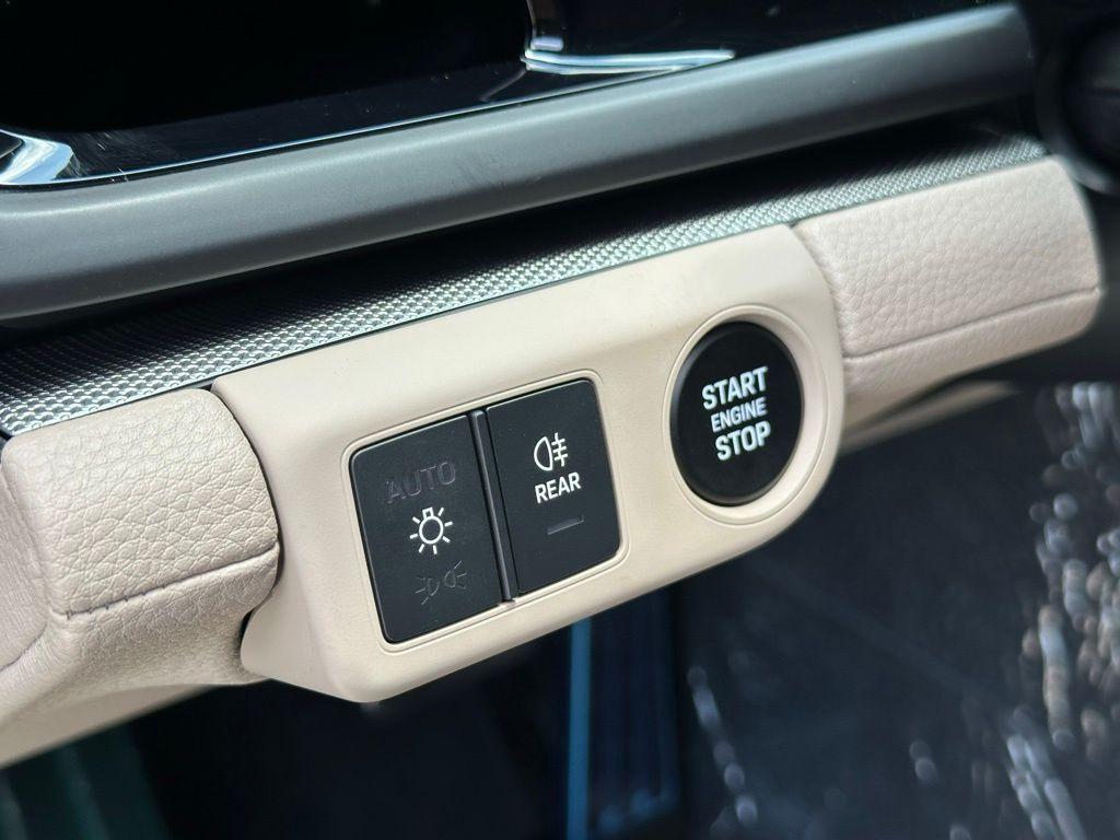 used 2025 Porsche Panamera car, priced at $109,999