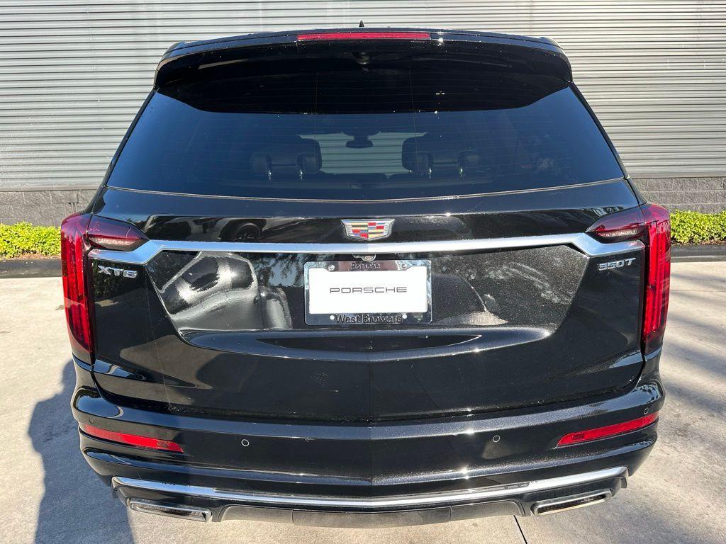 used 2024 Cadillac XT6 car, priced at $34,995