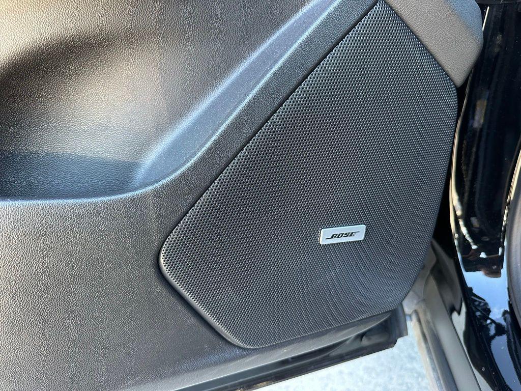 used 2024 Cadillac XT6 car, priced at $34,995