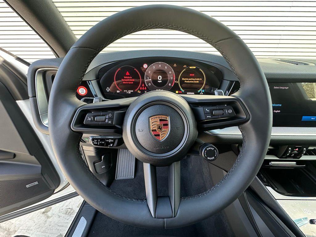 used 2025 Porsche Cayenne car, priced at $104,999