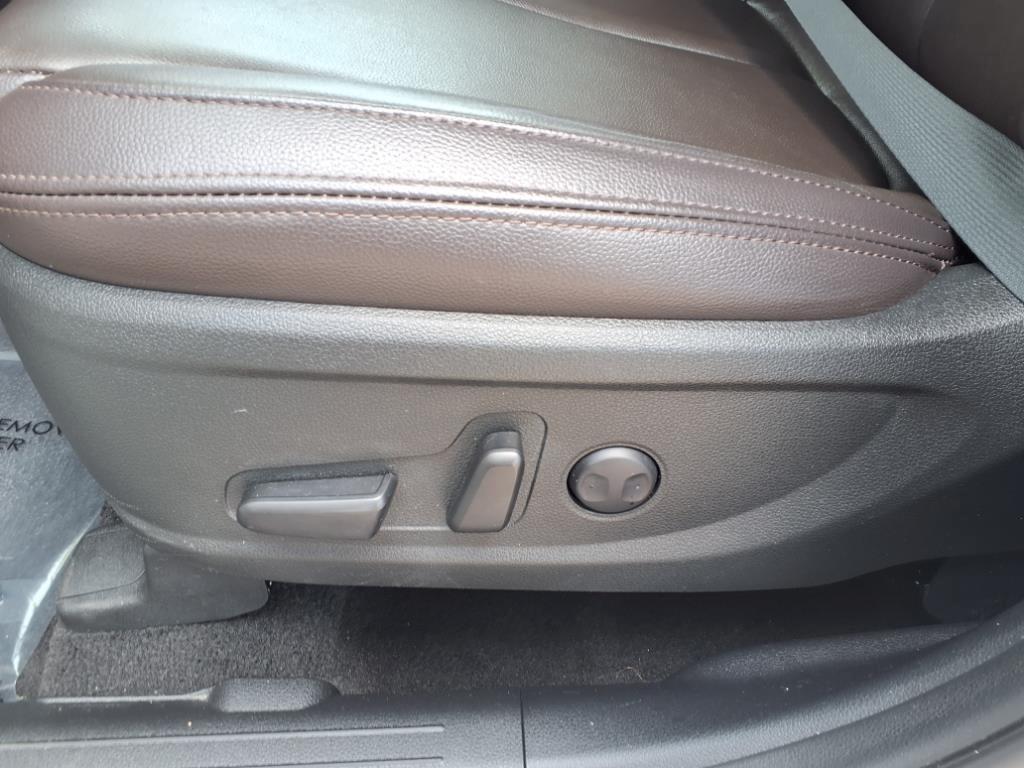 used 2023 Hyundai Santa Fe car, priced at $26,414