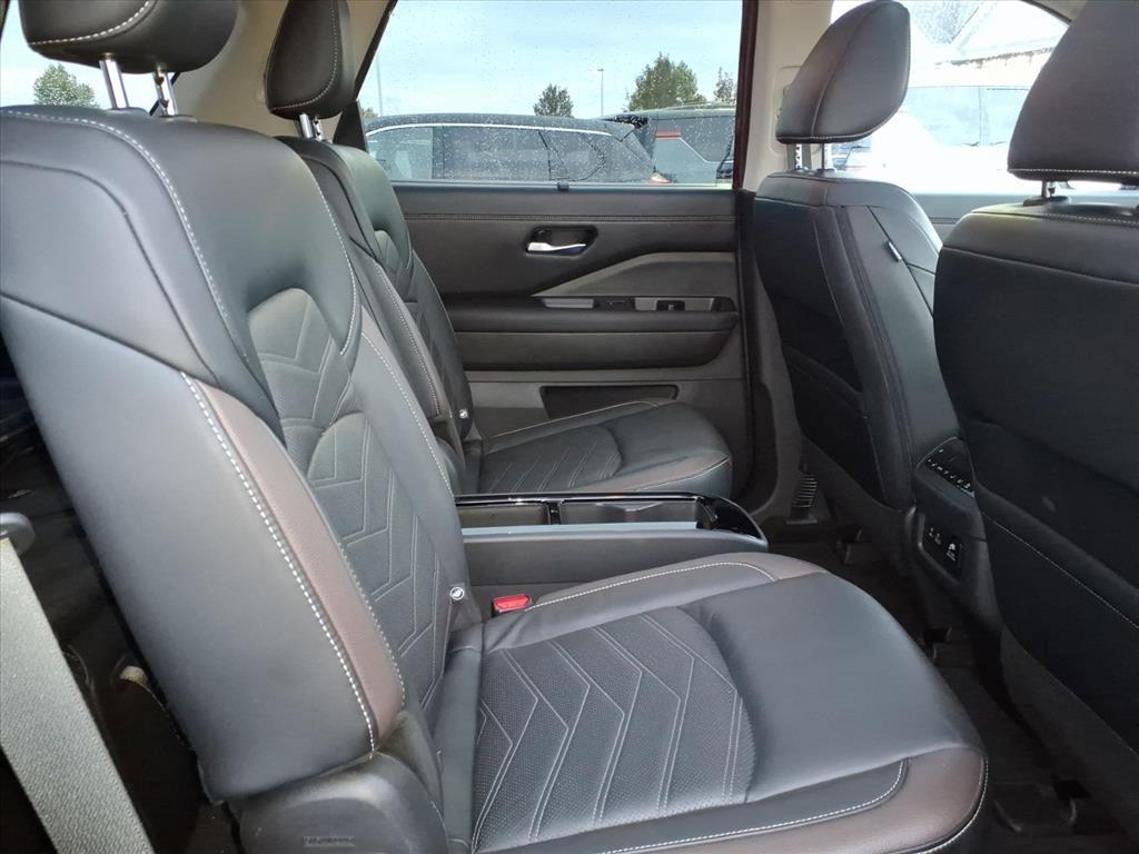 used 2023 Nissan Pathfinder car, priced at $33,984