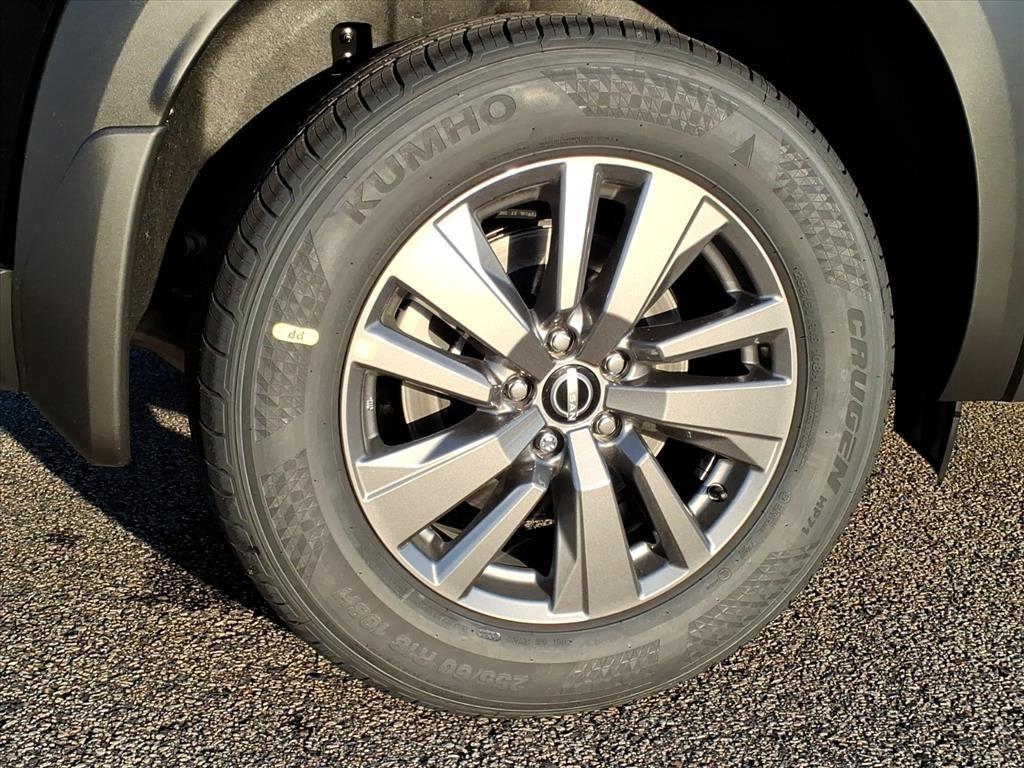 new 2025 Nissan Pathfinder car, priced at $39,180