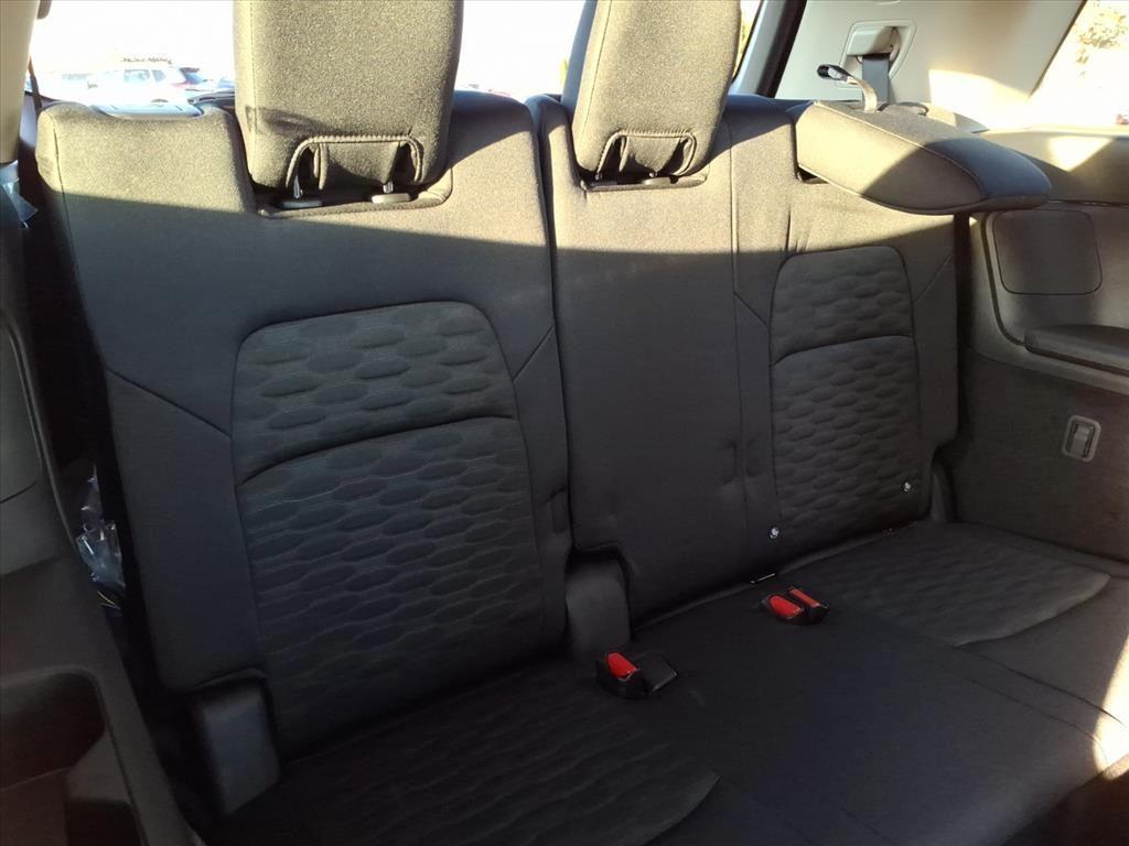 new 2025 Nissan Pathfinder car, priced at $39,180