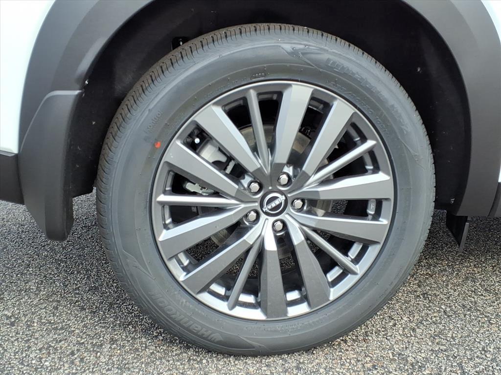 new 2025 Nissan Pathfinder car, priced at $45,143