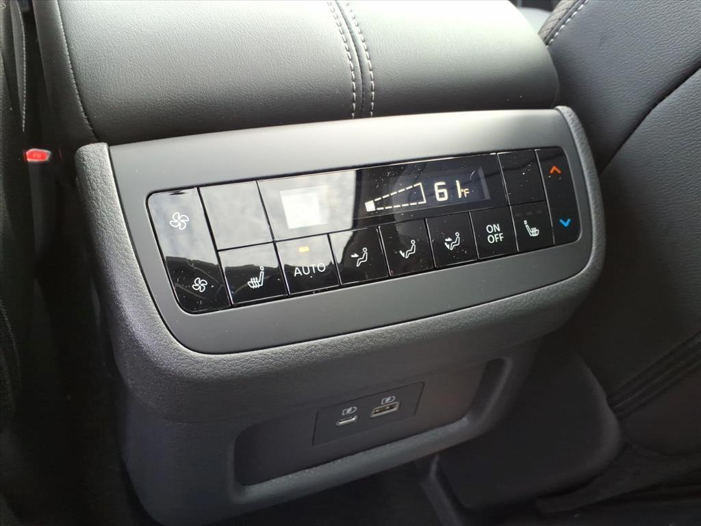 new 2025 Nissan Pathfinder car, priced at $45,143