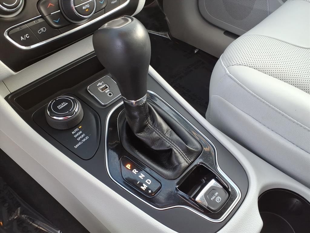 used 2021 Jeep Cherokee car, priced at $21,965