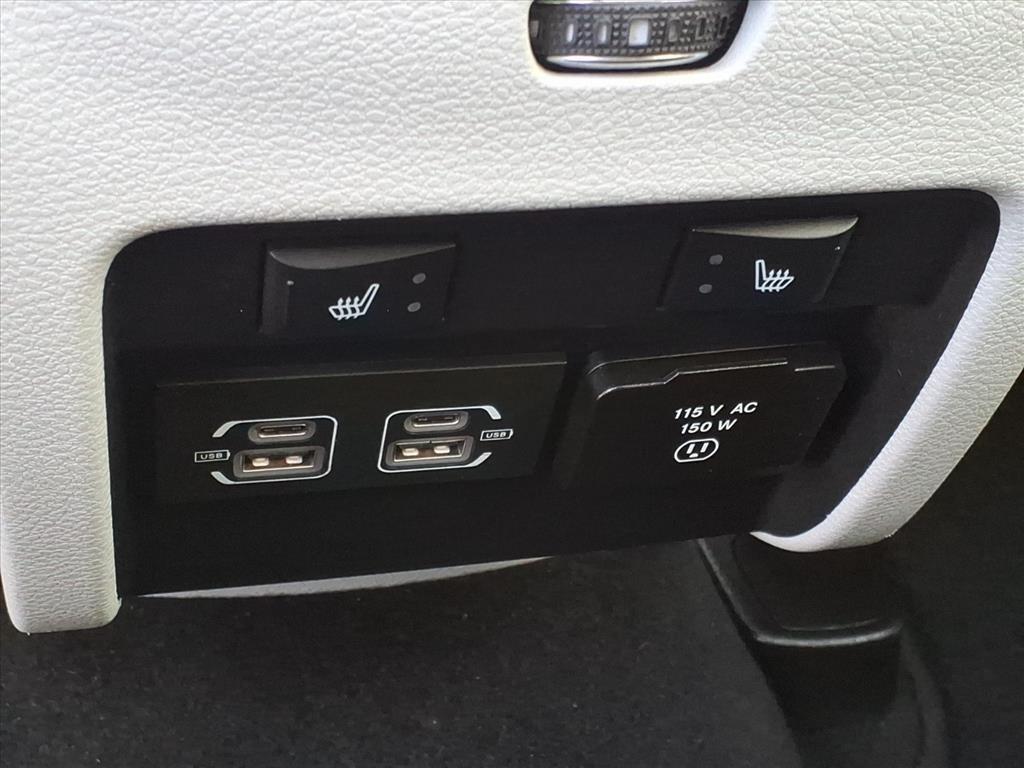 used 2021 Jeep Cherokee car, priced at $21,965