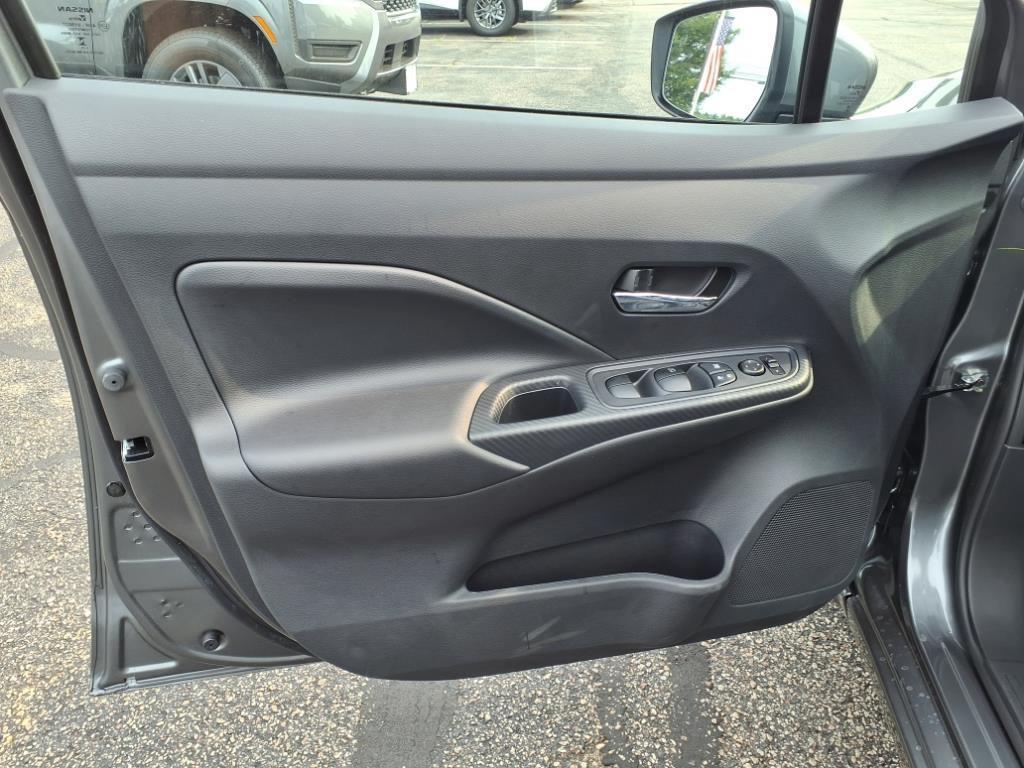 new 2025 Nissan Versa car, priced at $20,918
