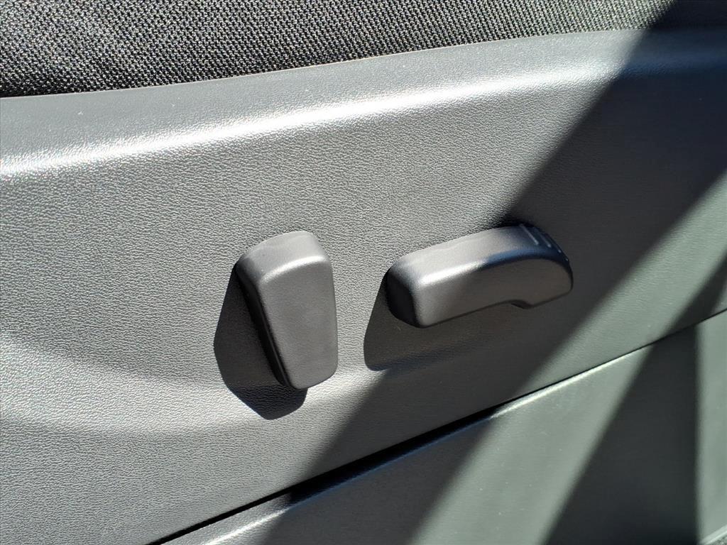 new 2025 Nissan Frontier car, priced at $43,548