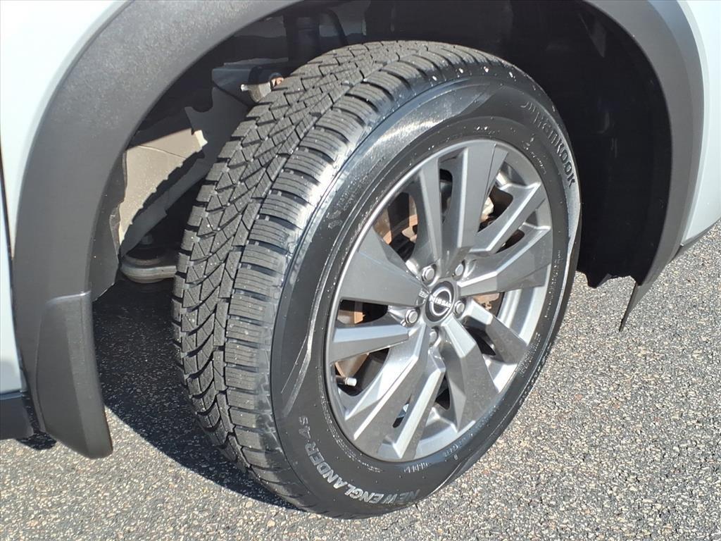 used 2022 Nissan Pathfinder car, priced at $28,829