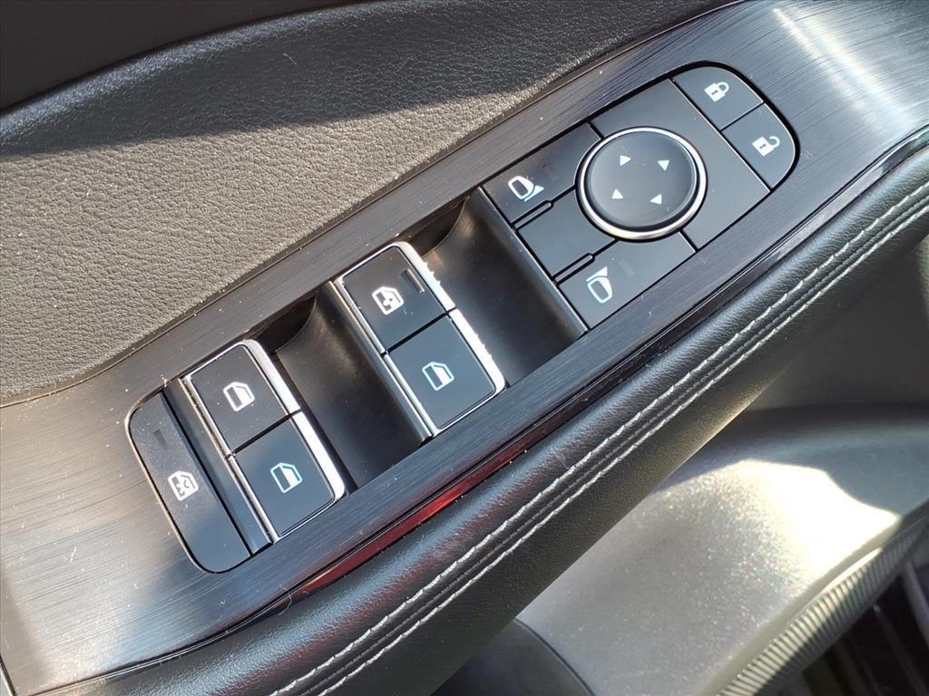 used 2022 Nissan Rogue car, priced at $22,193