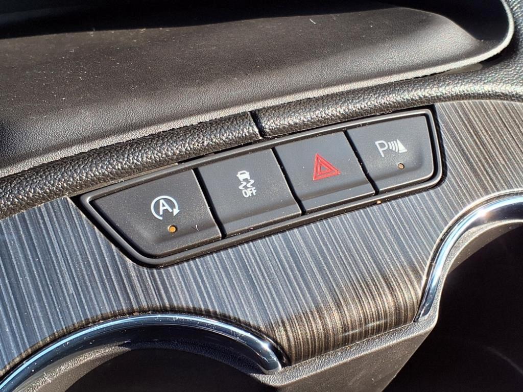used 2023 GMC Acadia car, priced at $26,787