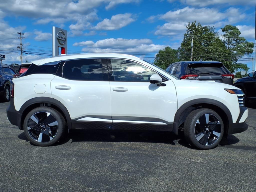 new 2025 Nissan Kicks car, priced at $31,079
