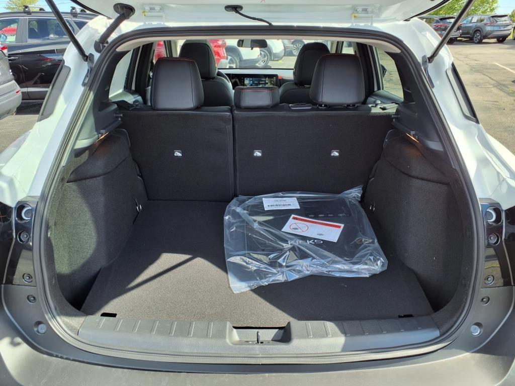 new 2025 Nissan Kicks car, priced at $31,079