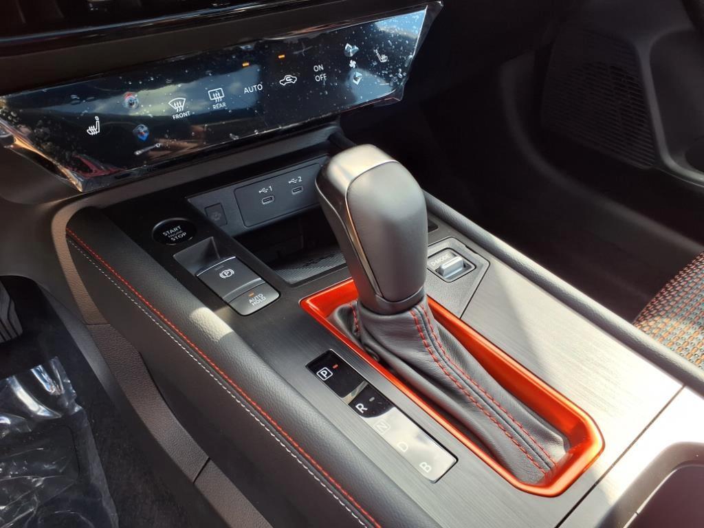 new 2025 Nissan Kicks car, priced at $31,079