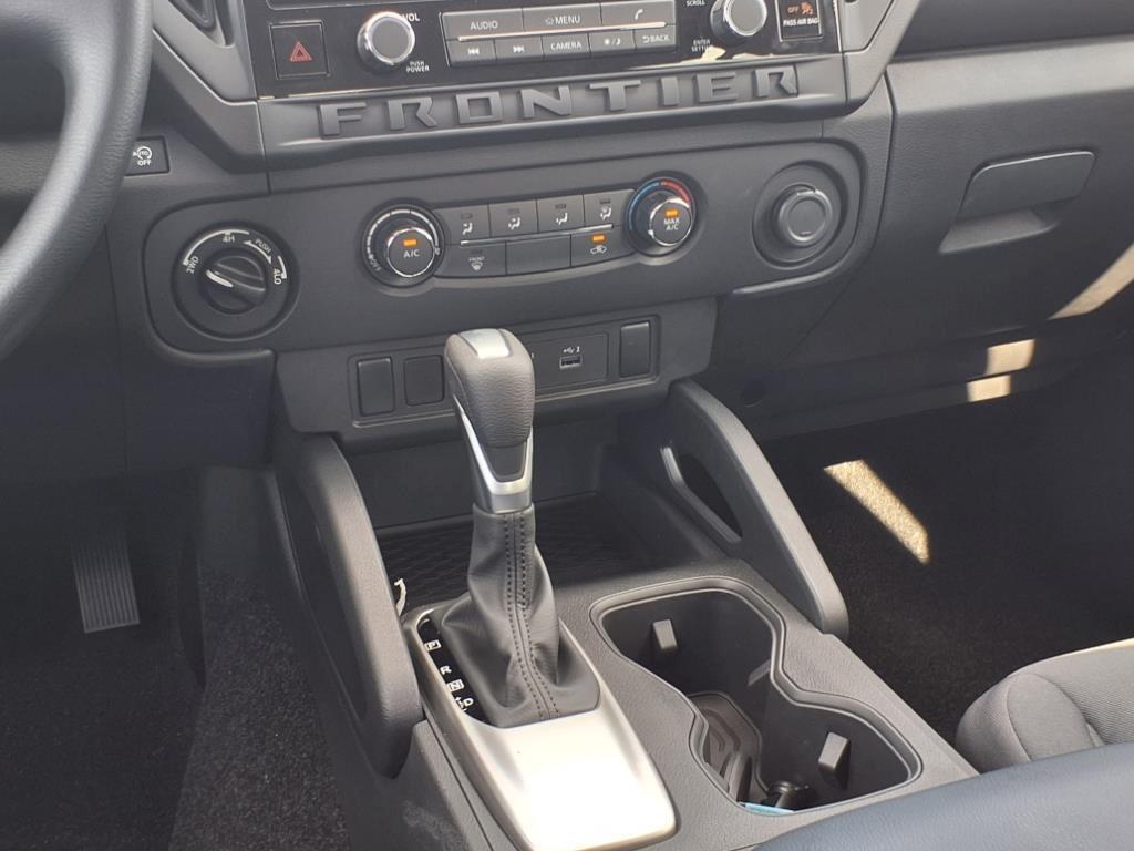new 2025 Nissan Frontier car, priced at $36,654