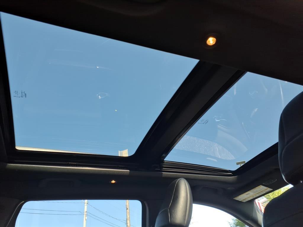 used 2021 Jeep Cherokee car, priced at $16,330