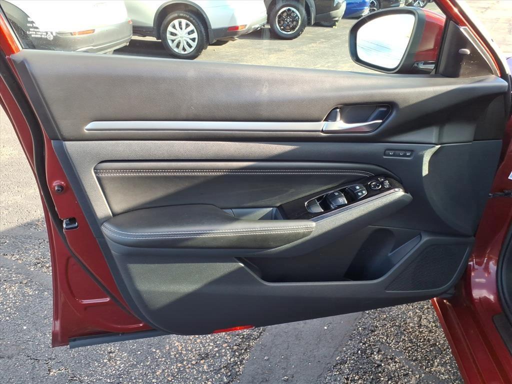 used 2021 Nissan Altima car, priced at $15,556