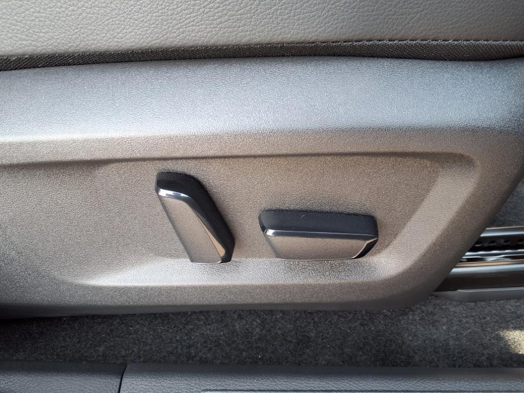 new 2025 Nissan Rogue car, priced at $41,157